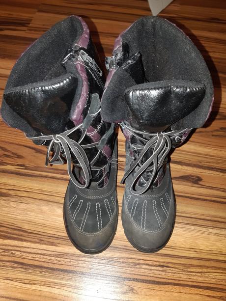 Vysoke dievčenské cizmy, 33