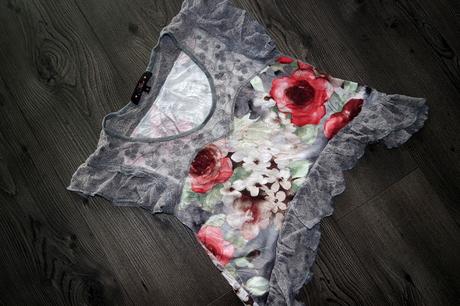 Miso, krásny, kvietkovaný top, v. 8/36/xs-s, 36