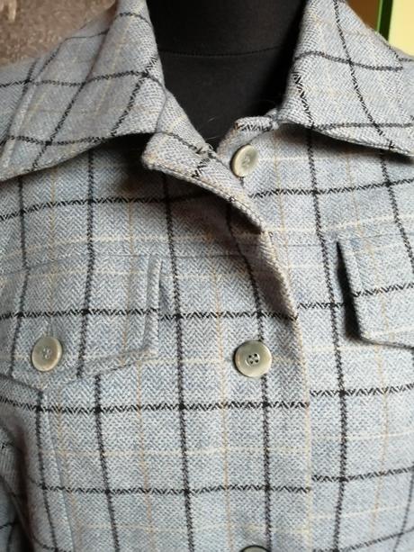 Prechodná bunda, 38