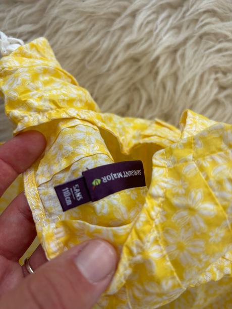 Prekrasny kostym, sergent major,110