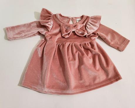 Velurové šatky, 56