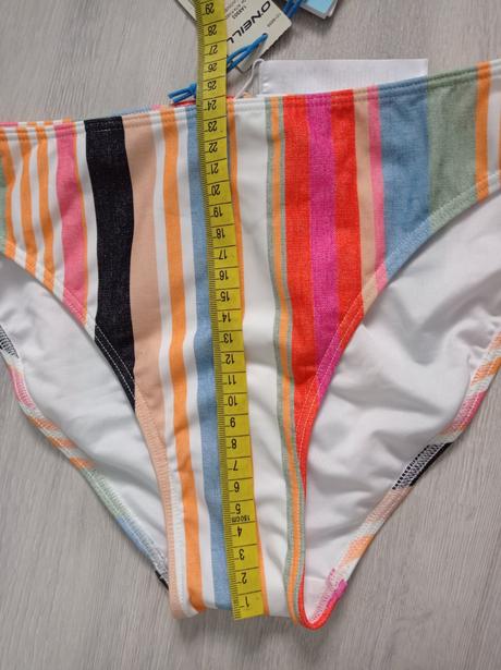 Plavky+ kraťasy set, o’neill,38