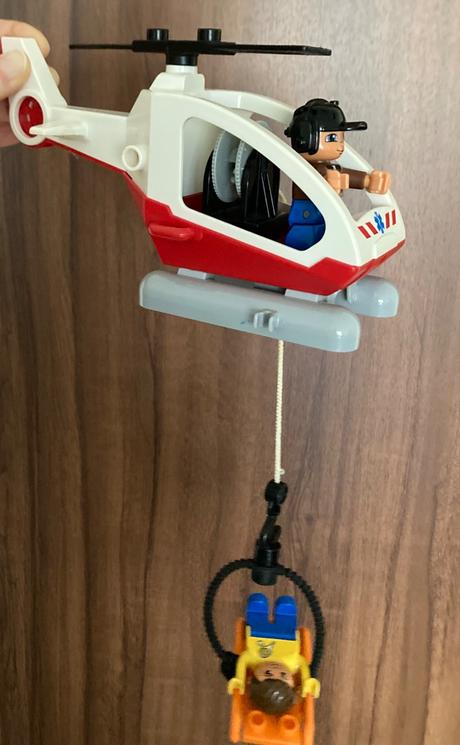 Lego duplo - smetiarske auto,vrtuľník,postavičky 5, 