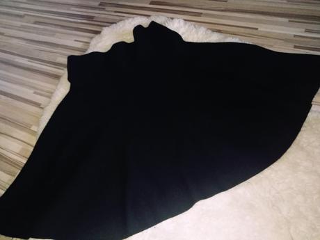 Úpletová áčková sukňa, s