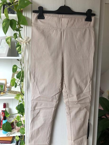 Béžové pásikavé nohavice/ pruhované nohavice, zara,38
