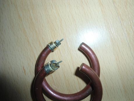 Hnede nausnice - darujem k objednavke, 