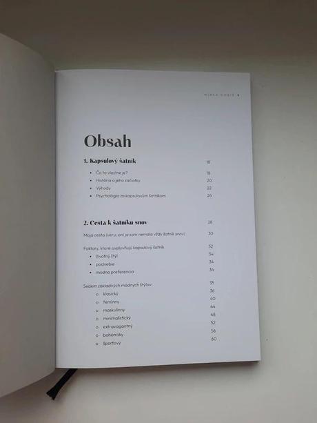 Kniha kapsula satnik, 