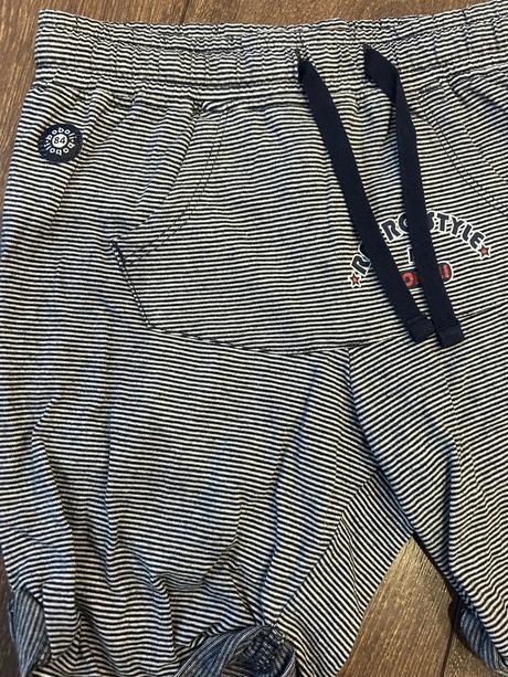 Kraťasy boboli, 104