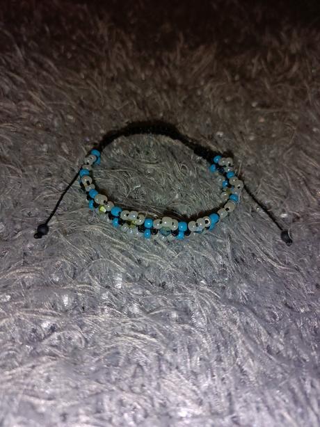 Handmade náramok, 