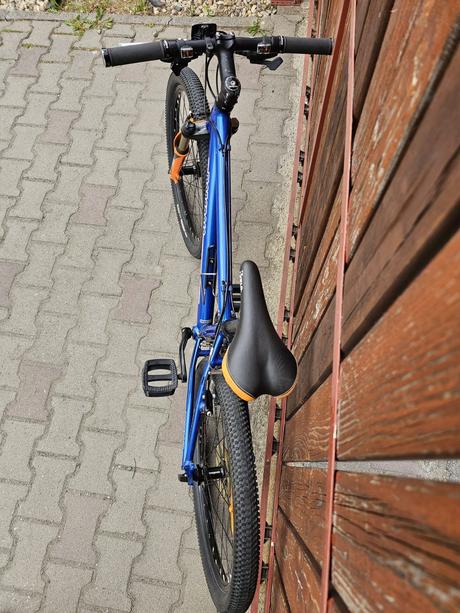 Junior bicykel mongoose, 24