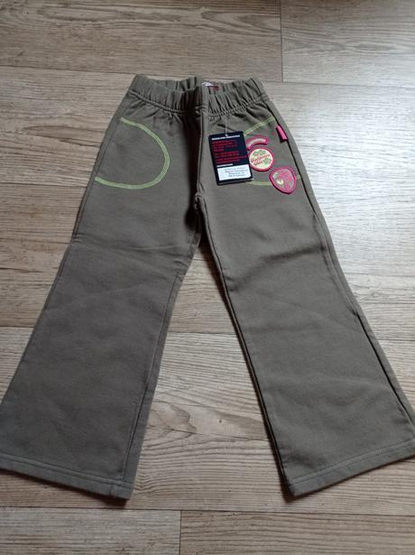 Tepláky, mariquita,98