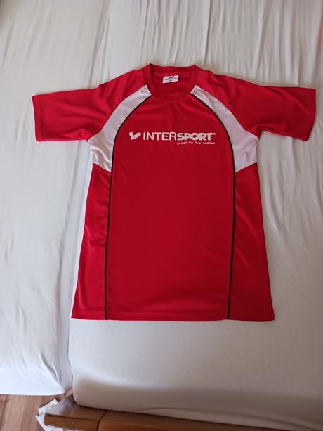 Športové tričká, 164