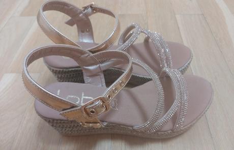 Sandalky lpb veľkosť 36, 36