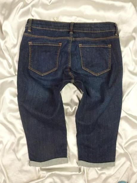 Kvalitné dámske riflové kraťasy, 24