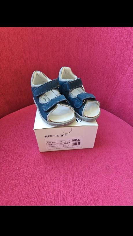 Sandalky, protetika,27