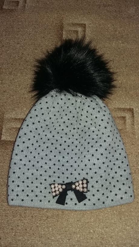 Čiapka s brmbolcom, 