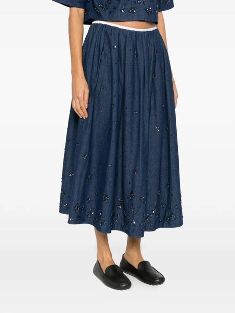 Bluzka a sukña stali 540 eur, s