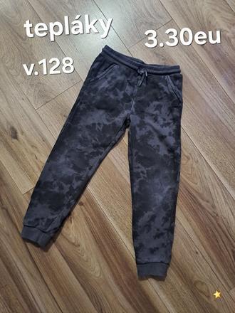 Tepláky, 128