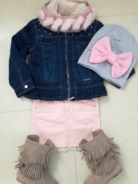 Svetlo ruzova  suknicka, h&m,104