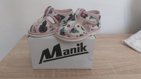 Papučky, manik,20