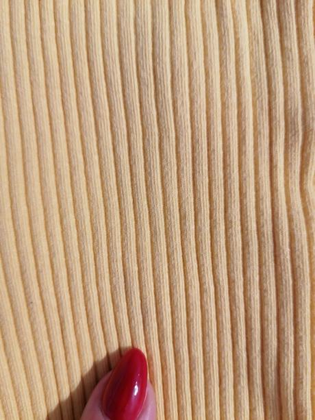 Zlte vrubkovane legíny, lindex,74