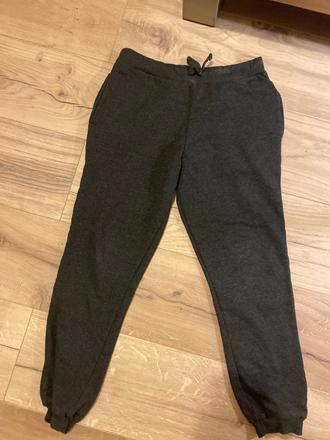 Teplaky 146/152, 146