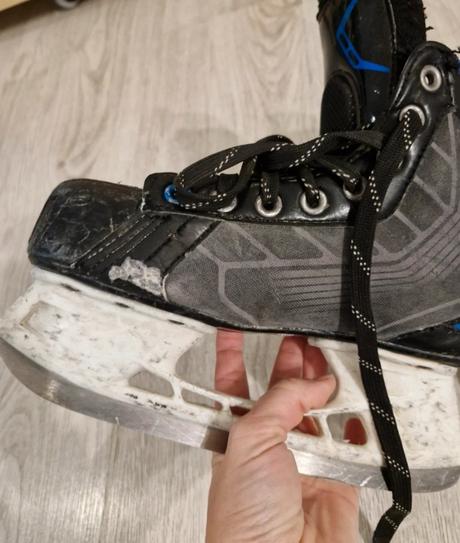 Korčule na ľad, bauer,35