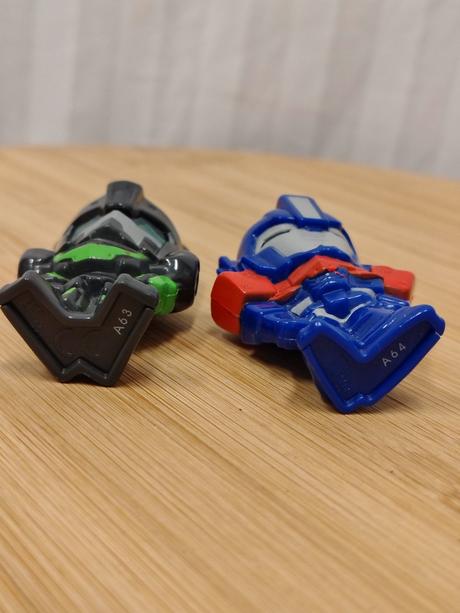 Set transformers nestlé 2015, optimus grimlock, 