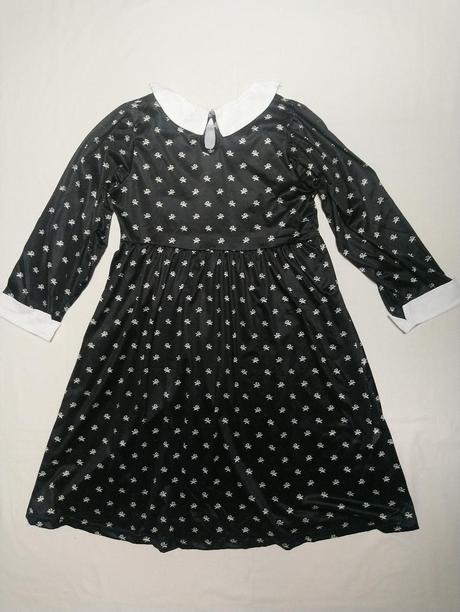 Školáčka wednesday addams, šaty a vlasy, 152-160,