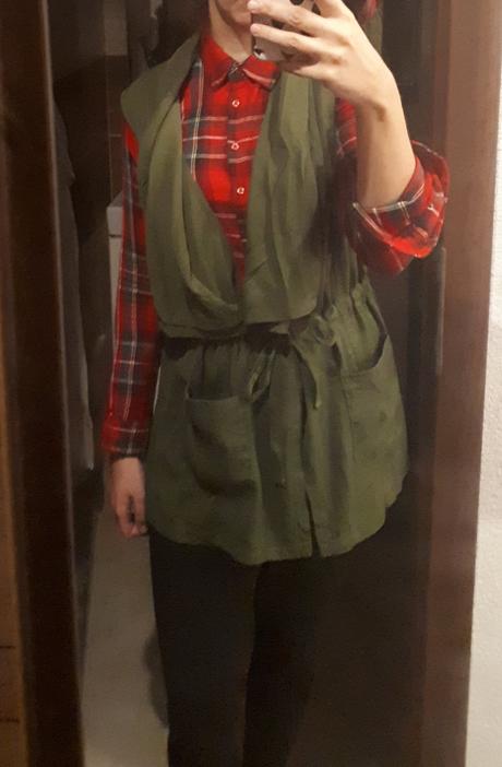 Predlzena vesta, bonprix,40