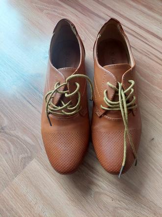 Mokasiny hnede kozenkove, 38