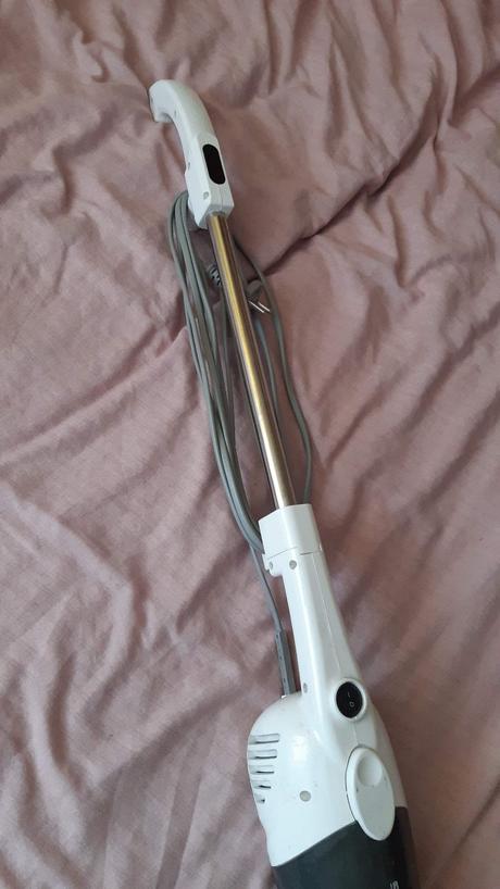 Predám vysavac derma na 240v ma 600watt,