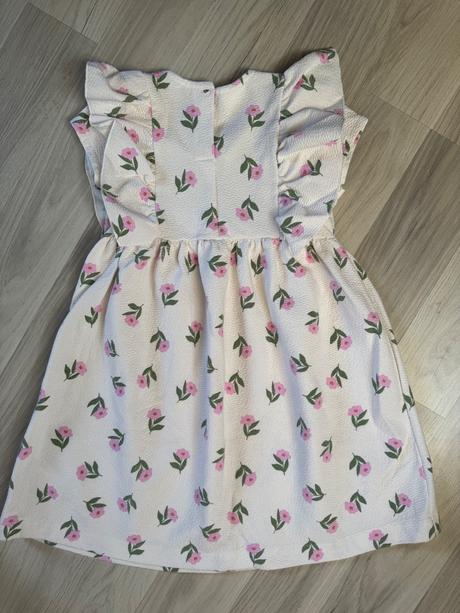 Dievčenske saty, zara,110