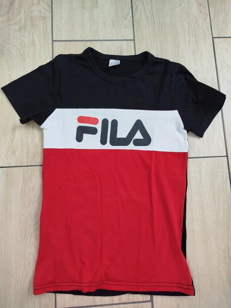 Krátke tričká, 146