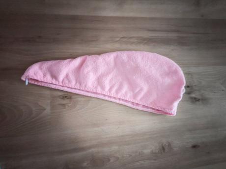 Uterák na vlasy, 