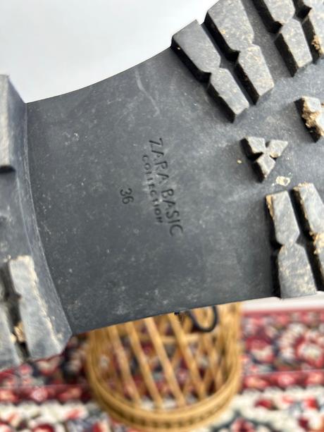 Zara čižmy s vybijanymi cvočkami, zara,36