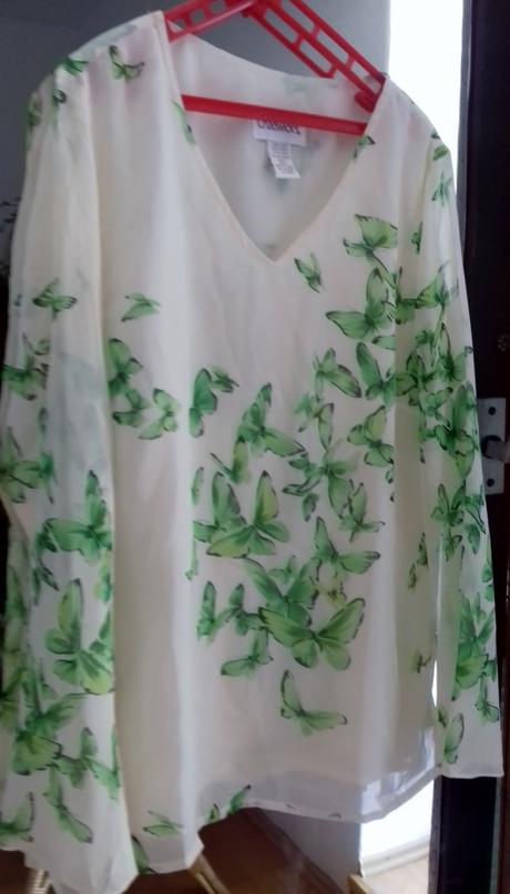 Krasna bluzka zo vzdusneho materialu s, s