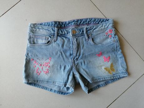 Motýlikové kraťasy, 164