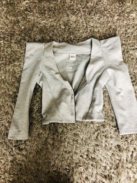 Extravagantné sako, m