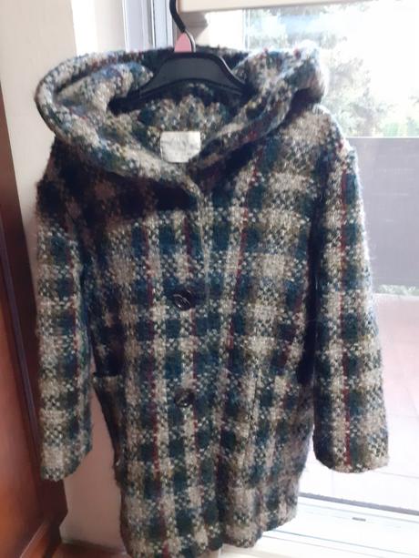 Dievcensky kabat s kapucnou, zara,140