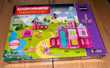 Magformers princess castle,