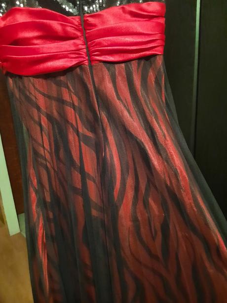 Dámske spoločenské/ plesové dlhé šaty, s