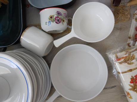 Cibuĺvý vzor porcelánový pekáčik+menší viď foto,, 