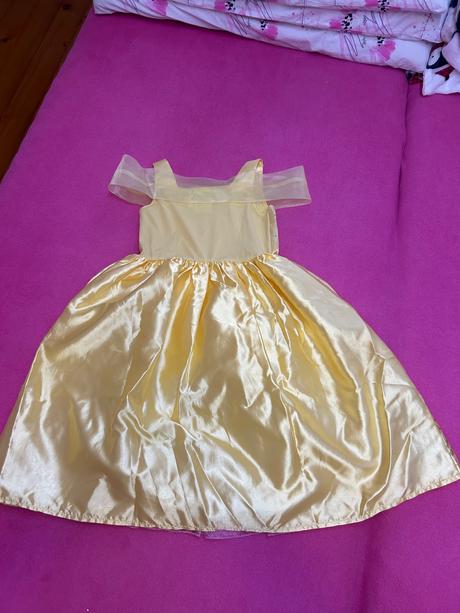 Predám krásne saty na karneval, 