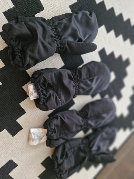 Lyziarske palciaky super stav v.6-8r a 8-10r, 128