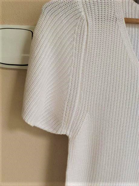 Pletený pulóvrik, l