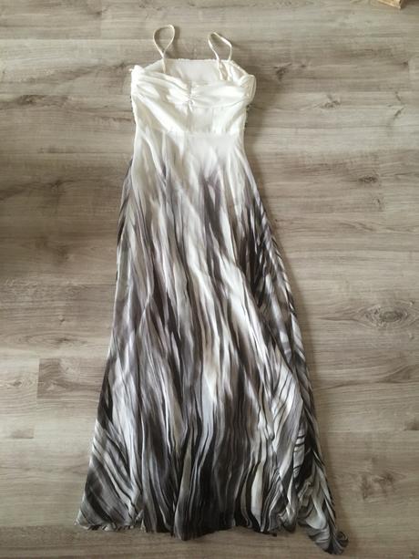 Spoločenské šaty, 38