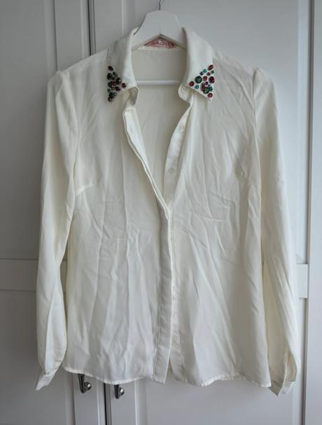 Bluzka s kamienkami, s