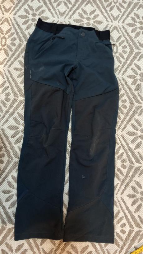 Športové nohavice, decathlon,140