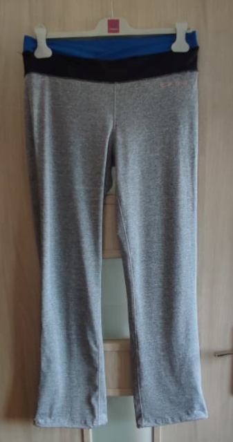 Športové nohavice/tepláky č. l, l